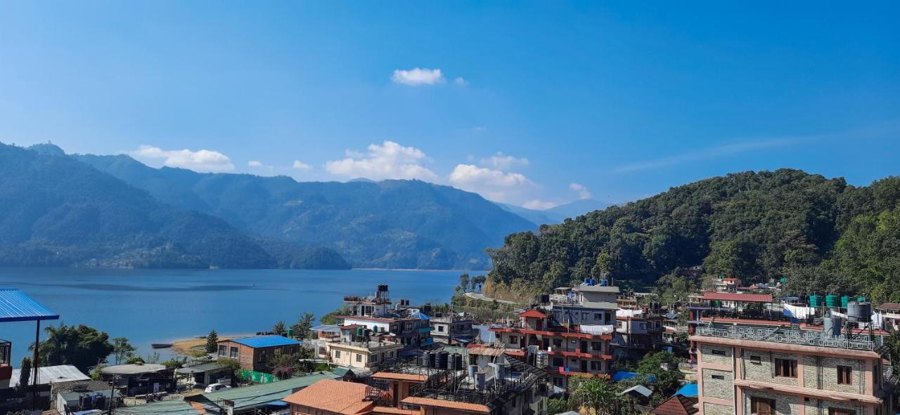 The Maple Inn Pokhara Exteriör bild
