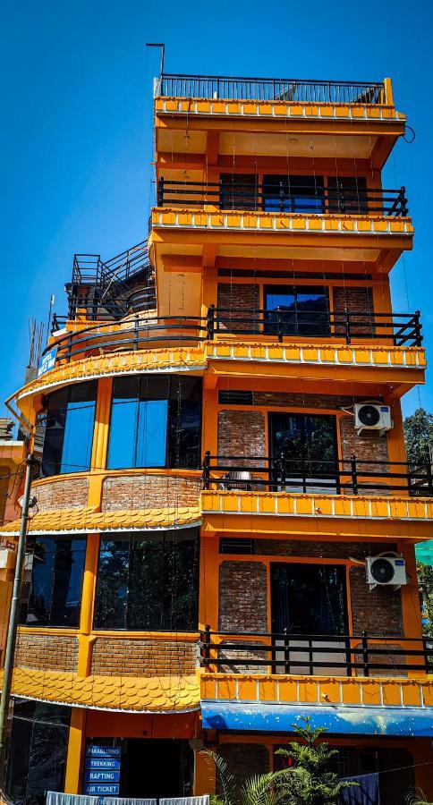 The Maple Inn Pokhara Exteriör bild