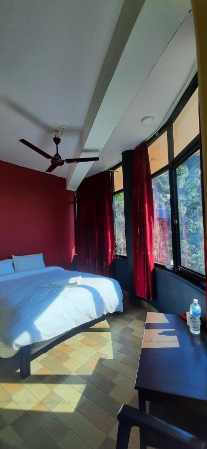 The Maple Inn Pokhara Exteriör bild
