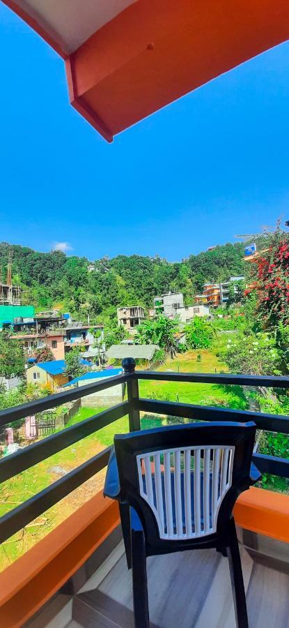 The Maple Inn Pokhara Exteriör bild